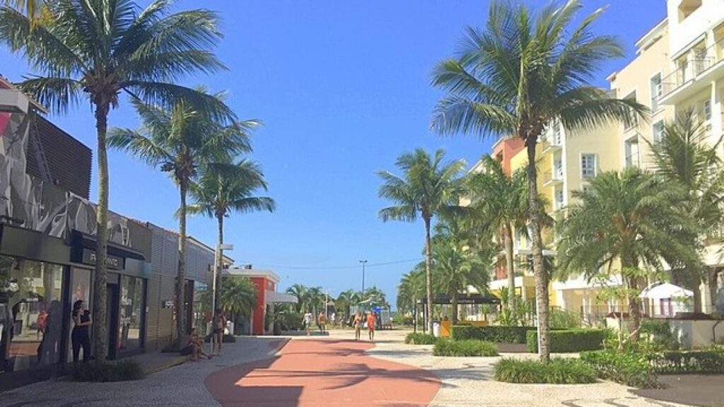 Calçadão da praia de Jurerê, Florianópolis