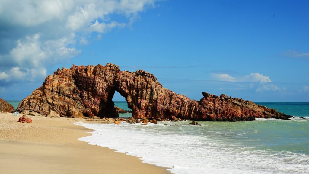 Praia Pedra Furada em Jericoacoara, Ceará